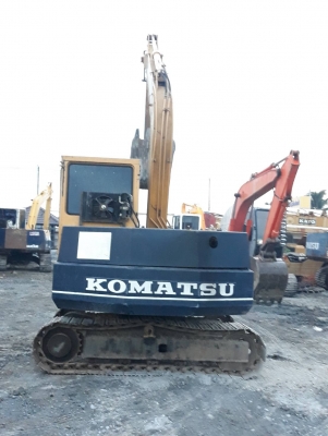 ขาย 395,000 KOMATSU pc 60-5 สภาพเก่านอก เครื่องดี ปั้มแรง เอวแน่น ช่วงล่างสวย รถสวยพร้อมใช้งาน รถอยู่ นครปฐม 090-772-3710 090-772-3708