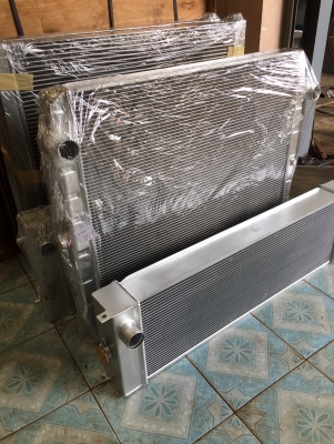 หม้อนำ้+ออยคูลเลอร์รถแบ็คโฮ