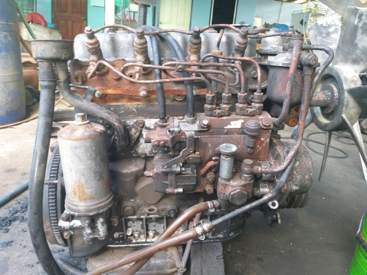 ขายเครื่อง อีซูซุ c240 เครื่องติดได้ ขายตามสภาพ ตัวละ 10000 สนใจทักได้ค่ะ 098-5922944