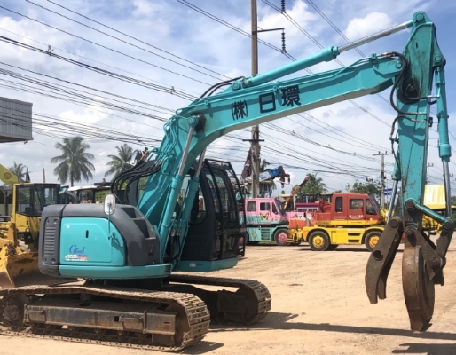 ขายรถขุด KOBELCO SK135SR หัวแม่เหล็ก นำเข้าเองจากญี่ปุ่น สภาพสวยพร้อมใช้ มีVDOการทำงานครับ