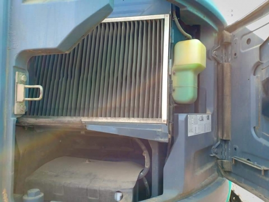 ขายจ้า.KOBELCO SK135SR-2 YY05 เก่านอกแท้  เดิมๆๆ สภาพสวย พร้อมใช้  โทร 089-3818694 จ๊อย