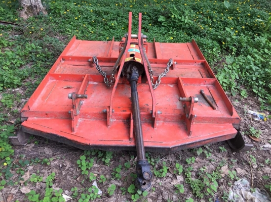 ขายตัดหญ้าKMT1.70 สภาพ70\%  ราคา 38,000 บาท  สนใจติด084-9997463