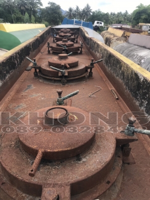 ขายด่วน ถังน้ำมันปาล์ม 16000 ลิตร สีมีร่อนบ้าง ทรงสวย เอาไปทำถังใส่รถน้ำได้สบายๆ แค่เก็บสี เพียง 65000 บาท