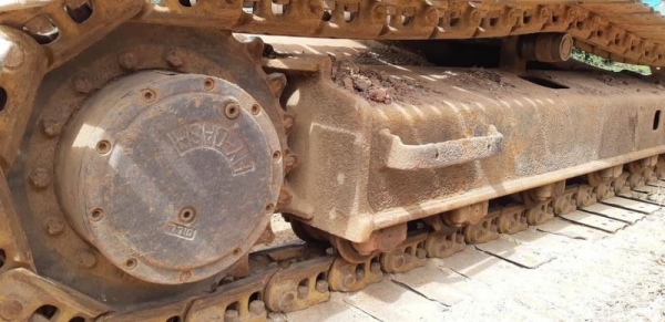 ขาย 765,000 KOBELCO sk 135 us yy-03 ไฟฟ้าครบ เครื่องดี ปั้มแรง เอวแน่น ช่วงล่างเต็ม รถสวยพร้อมใช้งานแอร์หนาว  เพลงเพราะ เอกสารอินวอยท์ รถอยู่ นครปฐม 090-772-3710 090-772-3708