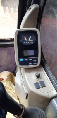 ขาย 765,000 KOBELCO sk 135 us yy-03 ไฟฟ้าครบ เครื่องดี ปั้มแรง เอวแน่น ช่วงล่างเต็ม รถสวยพร้อมใช้งานแอร์หนาว  เพลงเพราะ เอกสารอินวอยท์ รถอยู่ นครปฐม 090-772-3710 090-772-3708