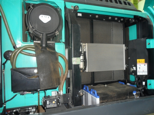 SK210LC-10 YN-15 บูมยาว15เมตร  KOBELCO รุ่นใหมล่าสุดใช้น้อยมากแค่ 950 ชม. (ฟรี PM 7000 ชม.)  4,500,000 บาท ดาวน์ 2,200,000 บาท สนใจโทรหา 081-989-1989 หรั่งครับ