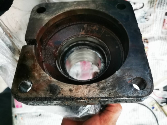 รับซ่อม  pto และเซอร์โว ปั๊ม  รับซ่อมรถเครนทุกรุ่นยี่ห้อ ทั้งTADANO KATO KOMUTSU