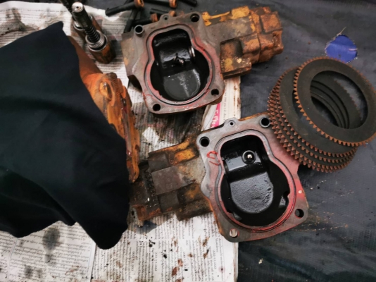 รับซ่อมรถเครนทุกรุ่นยี่ห้อ ทั้งTADANO KATO KOMUTSU