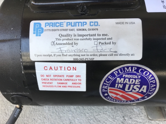 ขายปั๊มน้ำหอยโข่งหัวสแตนเลส 316L Price pump 1/2HP. 220V ไฟบ้าน made in USA. สภาพสวยใหม่มาก ใช้ในงานน้ำร้อนและอุตสาหกรรมอาหารได้ดี พร้อมใช้งาน