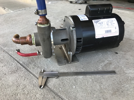 ขายปั๊มน้ำหอยโข่งหัวสแตนเลส 316L Price pump 1/2HP. 220V ไฟบ้าน made in USA. สภาพสวยใหม่มาก ใช้ในงานน้ำร้อนและอุตสาหกรรมอาหารได้ดี พร้อมใช้งาน
