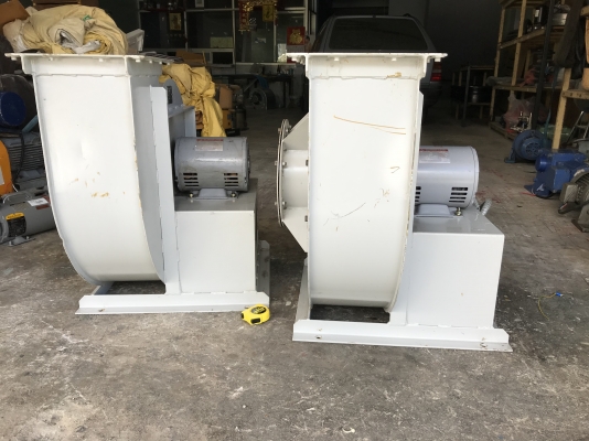 ขายพัดลมโบวเวอร์ดูด-เป่าอากาศ NEC 3HP. 380V 2800rpm. made in Japan โครงสร้างแข็งแรง สภาพสวยใหม่มาก หมุนนิ่ม ลมแรง พร้อมใช้งาน มี 2ตัวครับ ราคาตัวละ 9,000 บาท