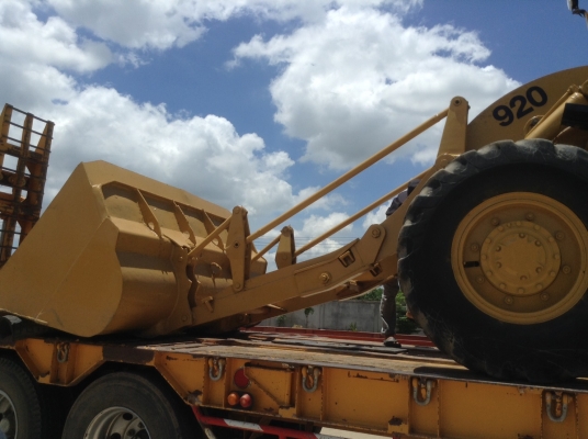 รถตักล้อยาง Caterpillar 920 รถตักล้อยาง Caterpillar 920