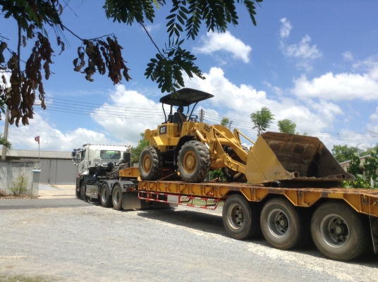 รถตักล้อยาง Caterpillar 920