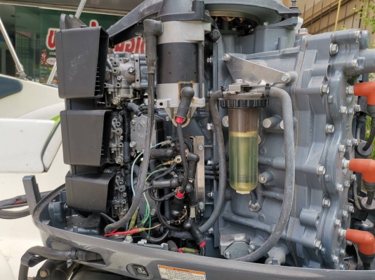 ขายเครื่อง200hp yamaha 2storke ขายเครื่อง200hp yamaha 2storke