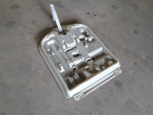 ขายถาดเก็บเครื่องมือเล็กฝากระโปรงท้ายBMW E30 ถูก1500บ. ขายถาดเก็บเครื่องมือเล็กฝากระโปรงท้ายBMW E30 ถูก1500บ.