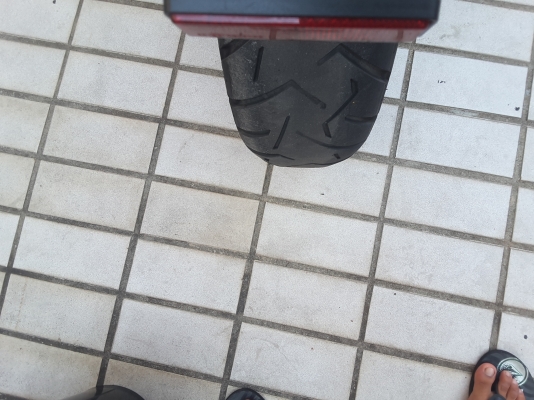 ขายล้อแม็กขอบ14 4รู100 มี4วงครบสวยๆ พร้อมเเถมยางครบ ถูกมาก4400บ.