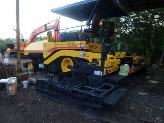 รถปูยางปูใด้6เมตร Sumitomo HA60W-3 และHa60C-3เอกสารเล่มทะเบียน พร้อมลงงาน
