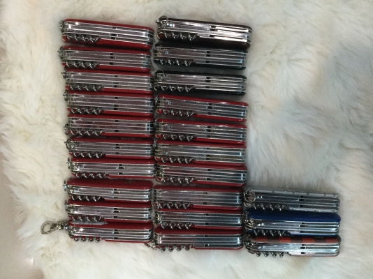 Victorinox multi tools มือสองจากอเมริกา Victorinox multi tools มือสองจากอเมริกา