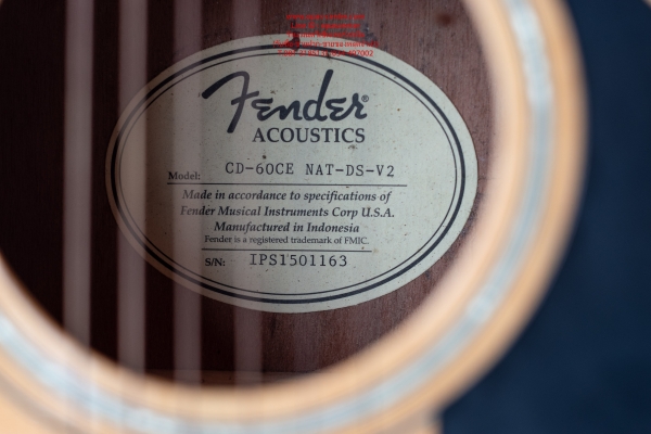 กีต้าโปร่งไฟฟ้า Fender CD-60CE พร้อม Hard Case มือสอง