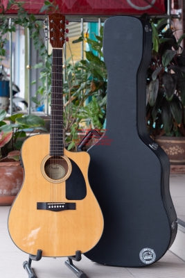 กีต้าโปร่งไฟฟ้า Fender CD-60CE พร้อม Hard Case มือสอง