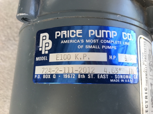 ขายปั๊มน้ำหอยโข่งหัวสแตนเลส 316L Price pump 1/2HP. 220V ไฟบ้าน made in USA. หายาก สภาพสวยใหม่มาก ใช้ในงานน้ำร้อนและอุตสาหกรรมอาหารได้ดี พร้อมใช้งาน
