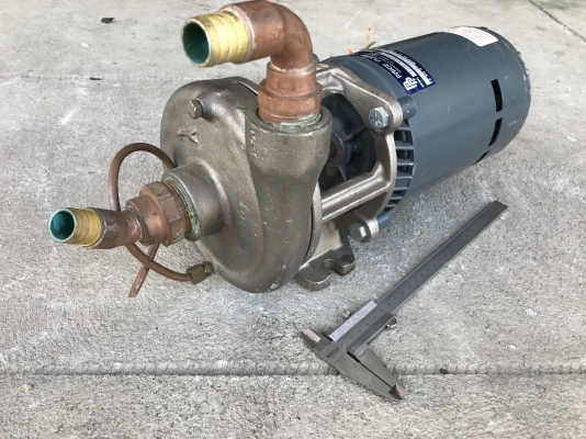 ขายปั๊มน้ำหอยโข่งหัวสแตนเลส 316L Price pump 1/2HP. 220V ไฟบ้าน made in USA. หายาก สภาพสวยใหม่มาก ใช้ในงานน้ำร้อนและอุตสาหกรรมอาหารได้ดี พร้อมใช้งาน