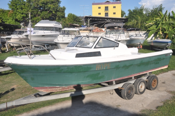 เรือตกปลา ราคาเบาๆสบายกระเป๋า ....... YAMAHA F 24
