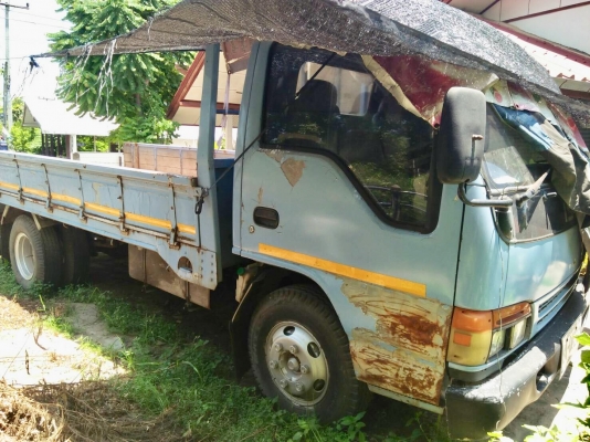 ขายด่วน ISUZU NPR 120 HP 4HF1 ปี 39 กระบะเหล็กความยาว 5 เมตรสภาพดีพร้อมใช้งานได้เลย เครื่องแรงดีแห้ง
