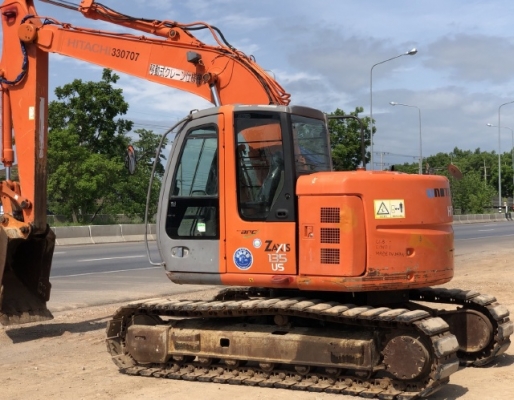 ขายรถขุด HITACHI ZX135US นำเข้าเองจากญี่ปุ่น สภาพสวยพร้อมใช้ มีVDOการทำงานครับ