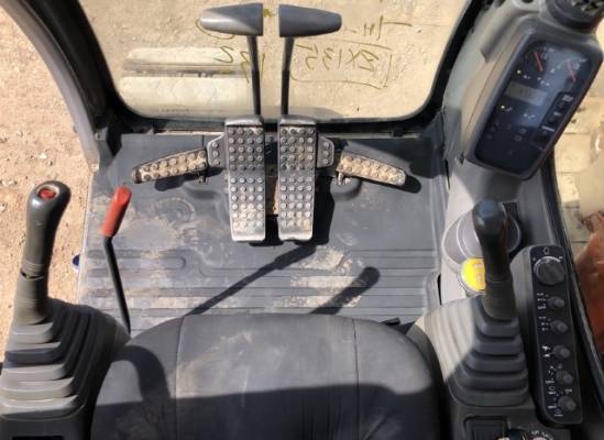 ขายรถขุด HITACHI ZX135US นำเข้าเองจากญี่ปุ่น สภาพสวยพร้อมใช้ มีVDOการทำงานครับ