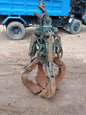 บัวคีบเหล็กใช้ได้กับแม็คโครและเฮียบสวยๆ แน่นๆ พร้อมใช้สภาพเหมือนใหม่ราคา22,500สนใจ0876029295ยุ่ฉะเชิงเทรา