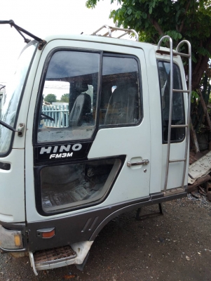 ขายหัวรถฮีโน่สิงห์ไฮเทค สภาพดี ไม่ผุ ยกใส่ใด้เลย อุปกรณ์ครบ ราคา67,000 สนใจติดต่อคุณเอ 087-049-9962