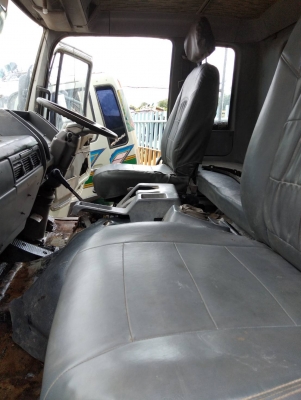 ขายหัวรถฮีโน่สิงห์ไฮเทค สภาพดี ไม่ผุ ยกใส่ใด้เลย อุปกรณ์ครบ ราคา67,000 สนใจติดต่อคุณเอ 087-049-9962