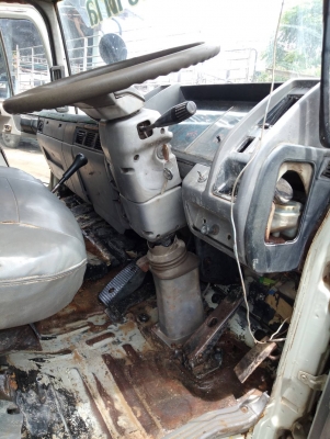 ขายหัวรถฮีโน่สิงห์ไฮเทค สภาพดี ไม่ผุ ยกใส่ใด้เลย อุปกรณ์ครบ ราคา67,000 สนใจติดต่อคุณเอ 087-049-9962