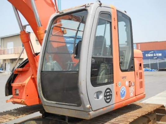 มาใหม่จ้า..HITACHI ZX135US เก่านอกแท้  สภาพสวย เดิมๆๆ แทรคใหญ่ ใบ 70 มีลายแย๊ก  พร้อมใช้ โทร 089-3818694 จ๊อย