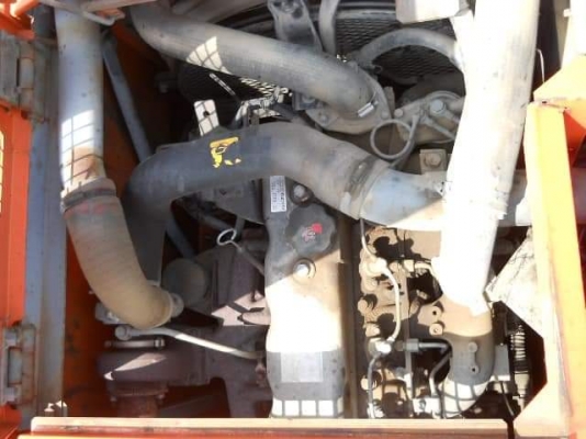 มาใหม่จ้า..HITACHI ZX135US เก่านอกแท้  สภาพสวย เดิมๆๆ แทรคใหญ่ ใบ 70 มีลายแย๊ก  พร้อมใช้ โทร 089-3818694 จ๊อย