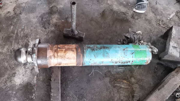 รถเครนมีปัญหาปรึกษาเรา เปลี่ยนซีลขากดและขายืดKATO  KR?450?Hv   สนใจติดต่อ 0909454555   0855517788   ID.0855517788