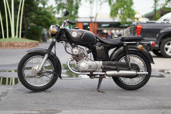 ร้าน วุฒิ นนบุรี ขาย HONDA CD125 กระเป๋าเล็กรถสวยเครื่องดีพร้อมใช้ทะเบียนโอน ร้าน วุฒิ นนบุรี ขาย HONDA CD125 กระเป๋าเล็กรถสวยเครื่องดีพร้อมใช้ทะเบียนโอน