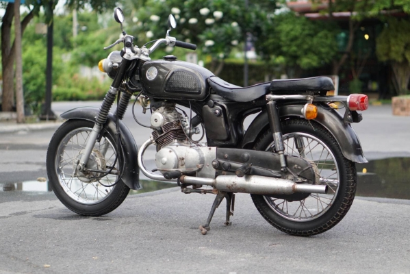 ร้าน วุฒิ นนบุรี ขาย HONDA CD125 กระเป๋าเล็กรถสวยเครื่องดีพร้อมใช้ทะเบียนโอน ร้าน วุฒิ นนบุรี ขาย HONDA CD125 กระเป๋าเล็กรถสวยเครื่องดีพร้อมใช้ทะเบียนโอน