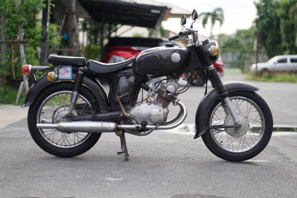 ร้าน วุฒิ นนบุรี ขาย HONDA CD125 กระเป๋าเล็กรถสวยเครื่องดีพร้อมใช้ทะเบียนโอน