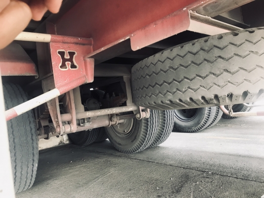 ขายหางก้าง2เพลาสภาพ ,ยางดีมาก+ตุ้สภาพดี12ม. ราคาเบาๆ มีเล่ม พร้อมใช้งาน