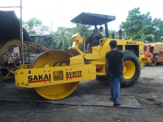 รถบดสั่นเสทืน10ตัน Sakai SV 91 TF-2เปลือก 2เพลา เล่มทะเบียนพร้อมลงงาน