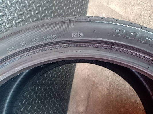 PIRELLI P ZERO (MO) 285/30R19 ปี19 สำหรับใส่รถ Mercedes-Benz CLS