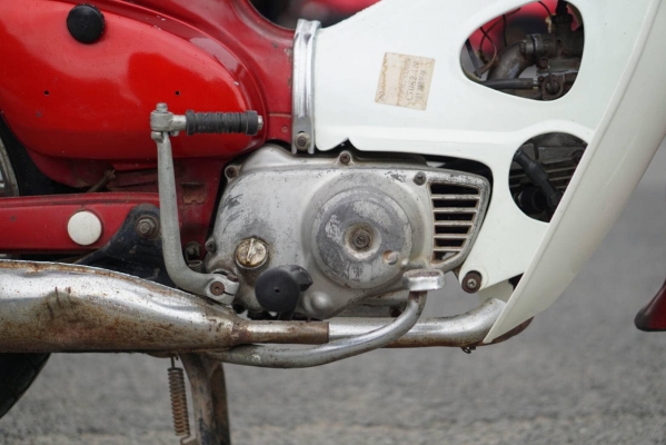 ร้าน วุฒิ นนบุรี ขาย HONDA C70 รถสภาพสวยเดิมๆพร้อมใช้ทะเบียนโอน