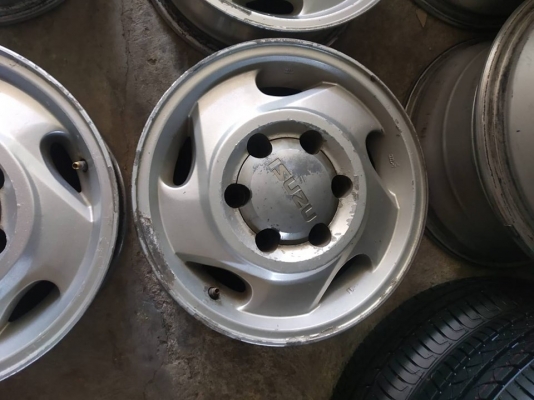 ขอบ 14 สีเดิม