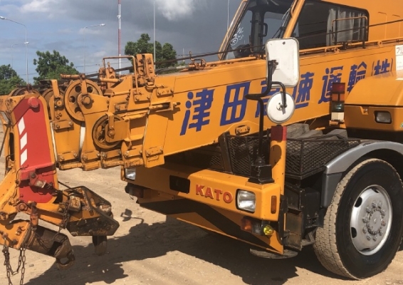 ขายรถเครน KATO KR-10HM-L (ขนาด 10 ตัน) ปี 1997 นำเข้าเองจากญี่ปุ่น สภาพพร้อมใช้ มีVDOการทำงานครับ