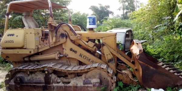 KOMATSU D50S