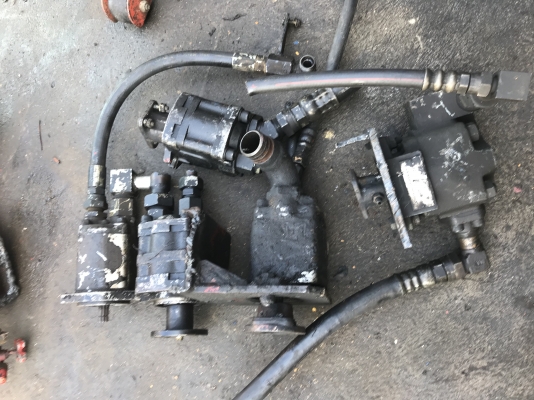 ขาย ปั้มเครน 3-5 ตัน เก่าญี่ปุ่น แน่นๆทุกตัว