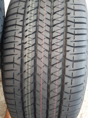 ล้อ isuzu ขอบ 18 พร้อมยางป้ายแดงปี 19