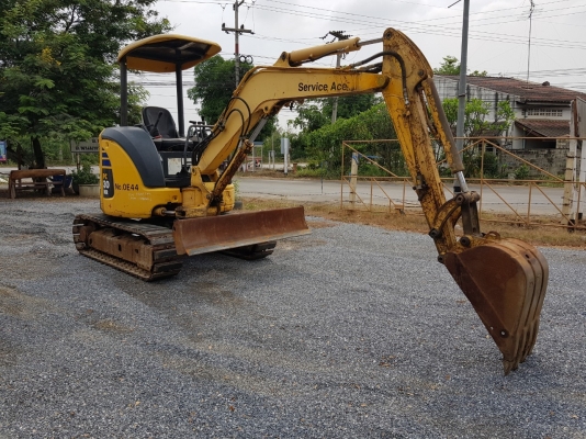 รถขุด Komatsu PC30MR-2 รุ่นใหม่  เก่าญี่ปุ่น  มีไลน์หัวกระแทก